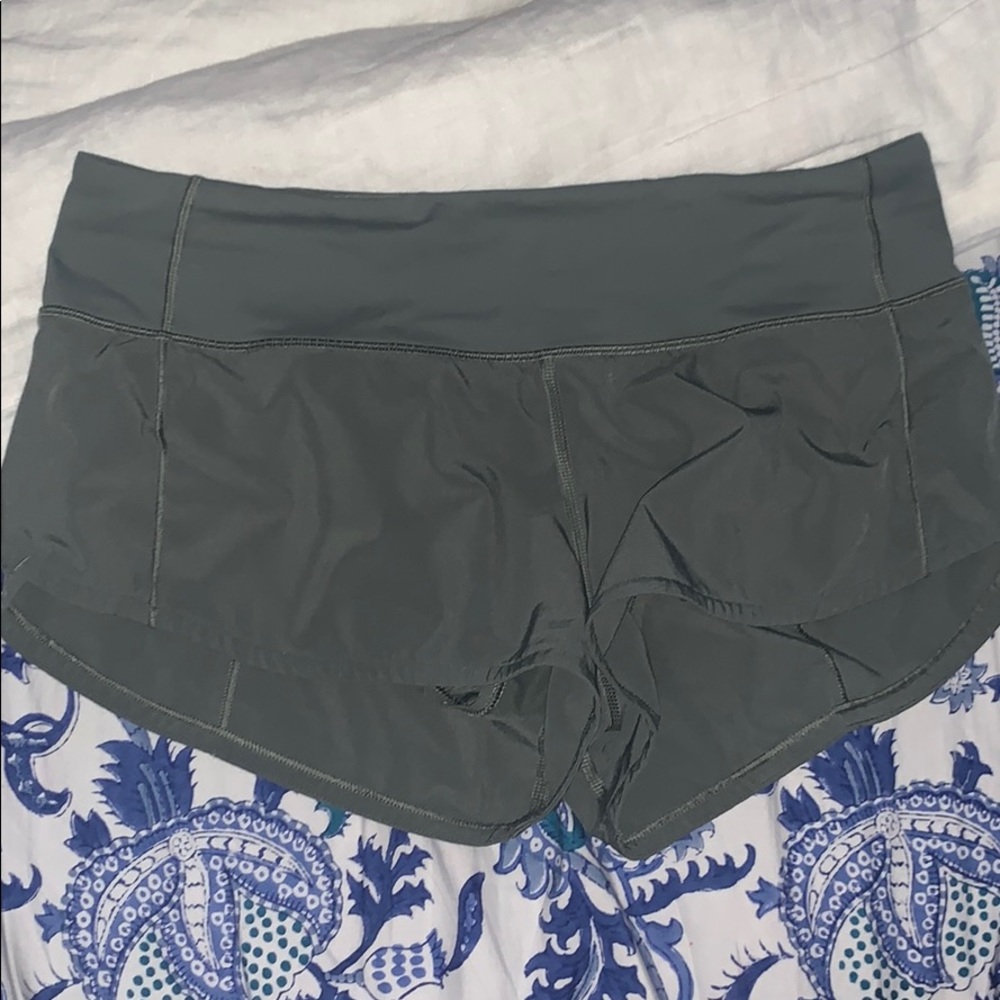 very dark olive green lulu 2.5 inseam